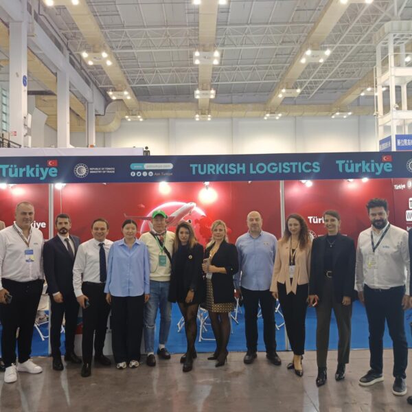 Kıta Logistics, Çin’de Düzenlenen WIFFA 2025 Fuarına “Connecting Worlds / Dünyaları Birbirine Bağlıyoruz” Temasıyla Katılarak Uluslararası Lojistikte Yeni Bir Vizyon Sundu